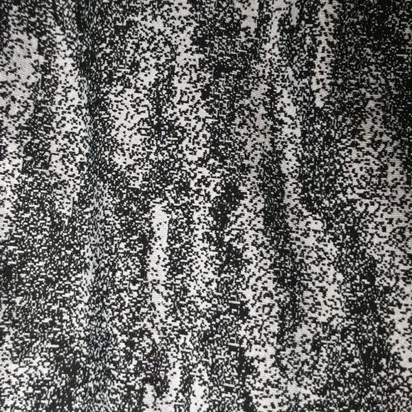 Kirkland Signature 85%polyester 15%spandex legging - Picture 8 of 8